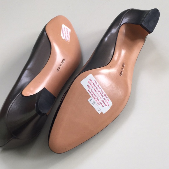 Salvatore Ferragamo Shoe - Picture 4 of 8